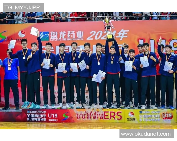 王强专访：从排球新星到传奇教练的奋斗与回忆之旅